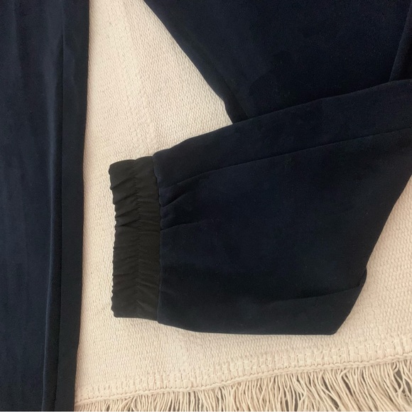 New Zara Women's Pull On Navy Trousers Jogger Style Pants with Elastic Waistband - Picture 8 of 10